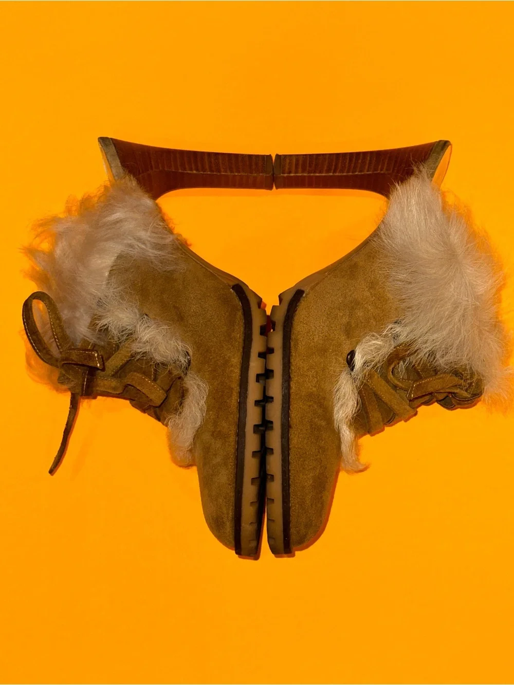 COACH P618 Kristy Tan/Camel Shearling Fur Trim Mules Heels Size 8B Made In Italy